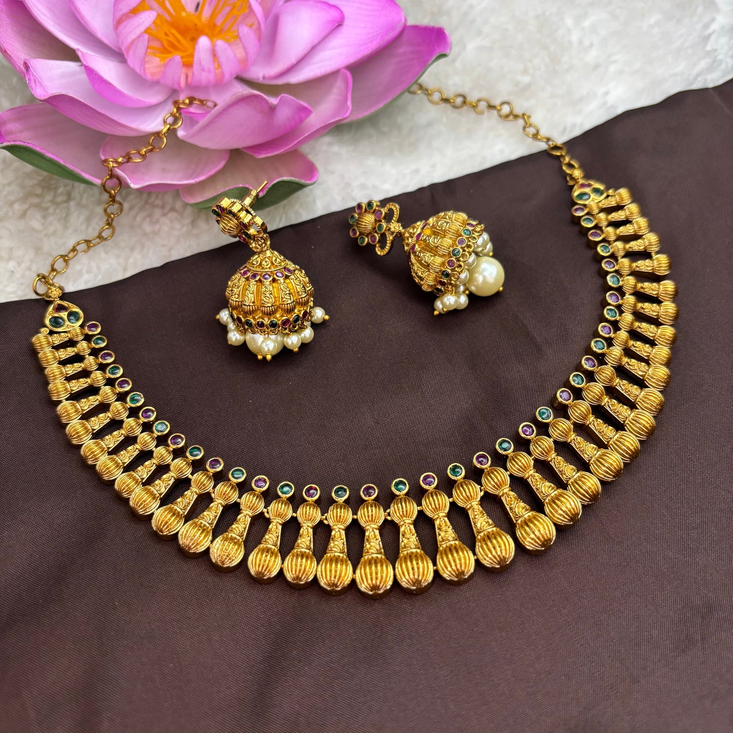 Royal Radiance – Kerala Style Kemp Necklace Set in Pink & Green
