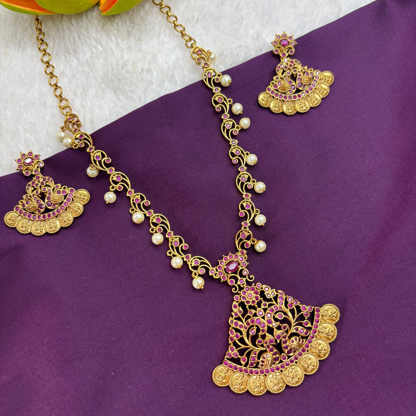Golden Heirloom – Premium Kasu Necklace Set with Red CZ Stones