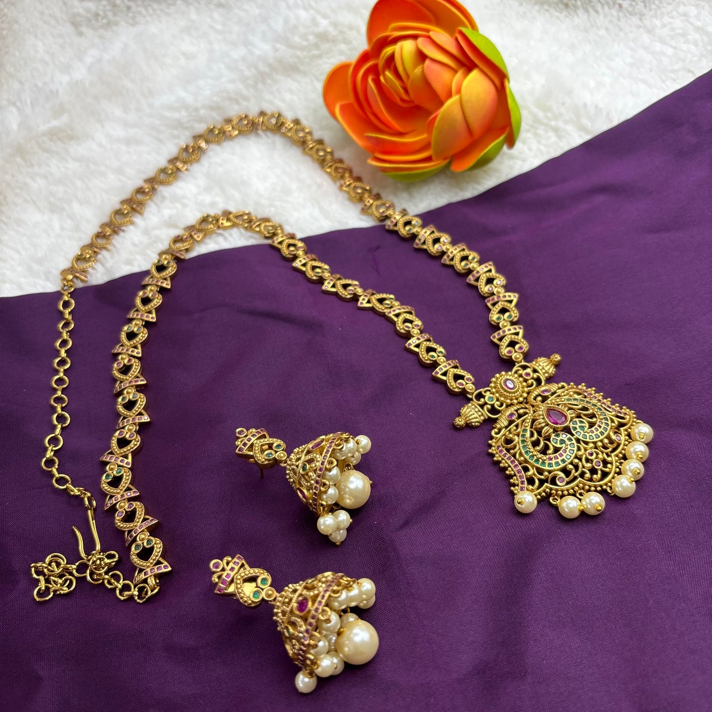 Regal Radiance – Matte Gold Finish Long Haram with Matching Jhumka Set
