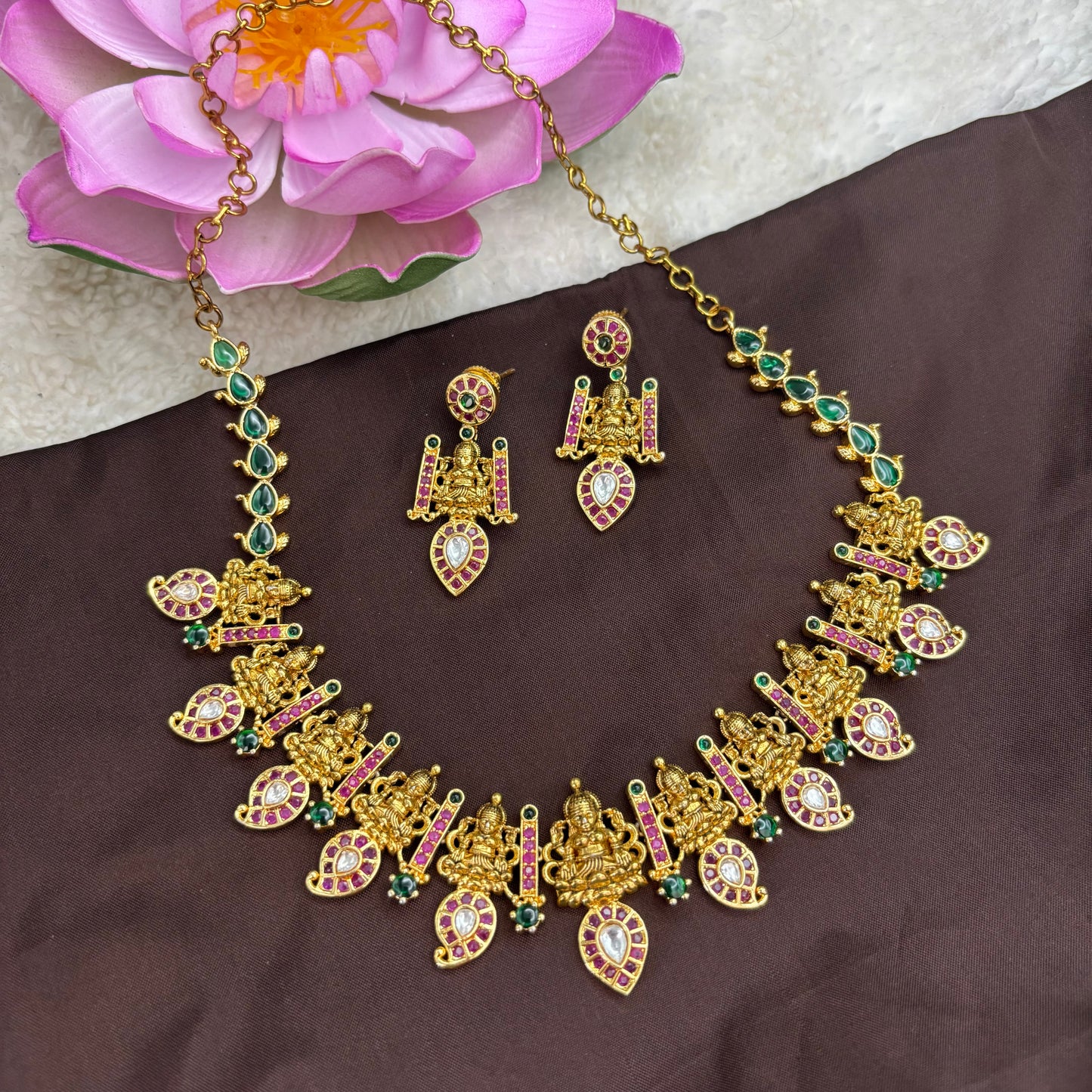 Eternal Heritage – Mango & Temple Design Necklace Set with Green and Pink Kemp Stones