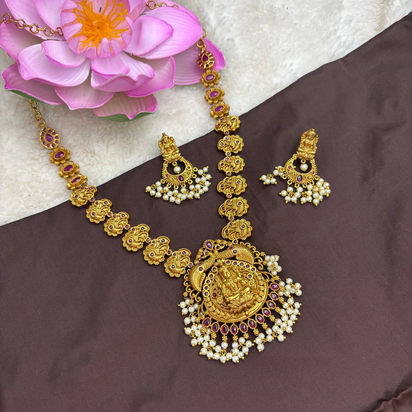 Graceful Divinity – Temple Design Matte Gold Necklace with Pink Stones & White Motifs