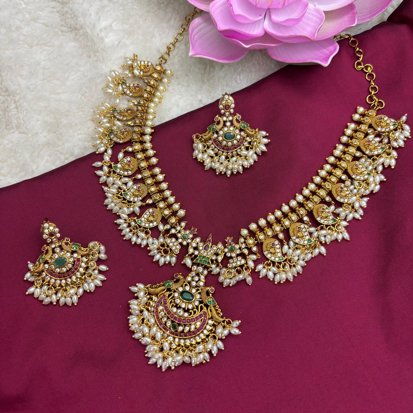 Heritage Glow – Guttapusalu Necklace with Rice Pearls, Pink & Green Kemp Accents