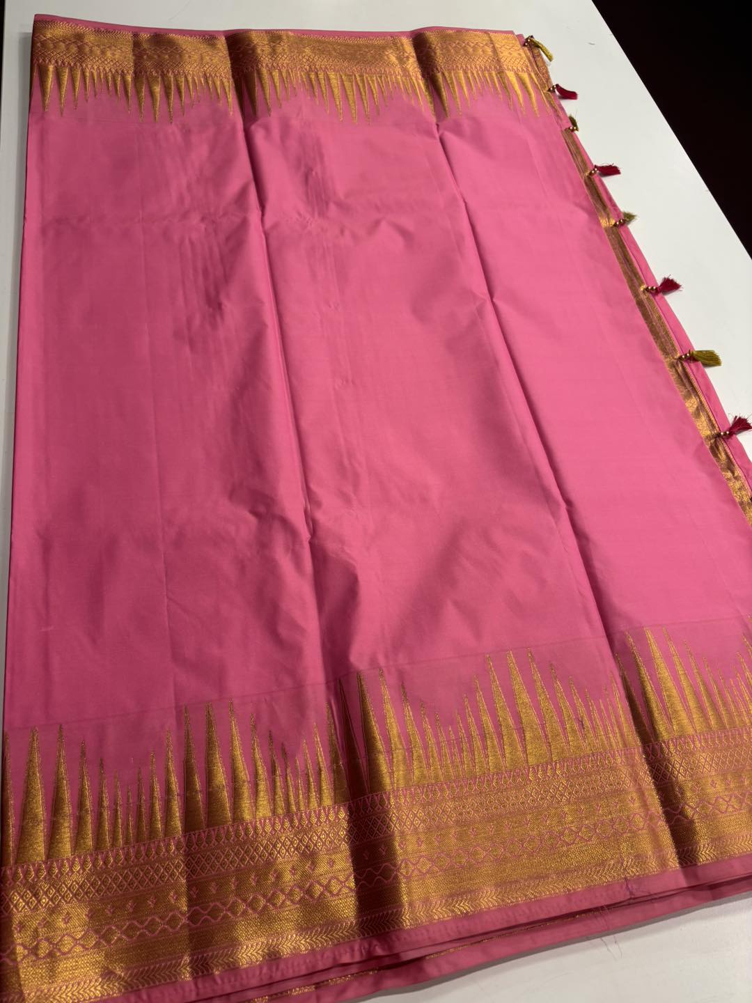 Light Pink Semi Silk Saree with Temple Border & Matching Pallu