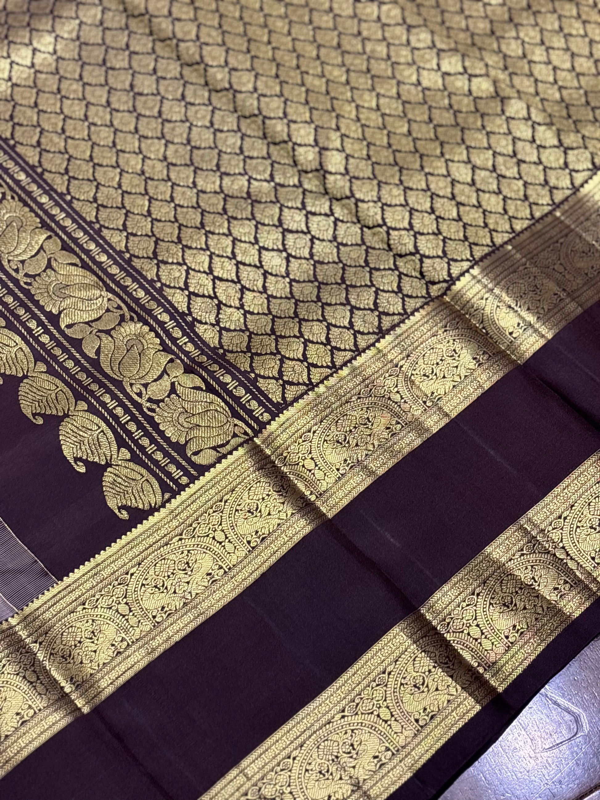 kanchipuram-darkgrey-traditional-silk-saree