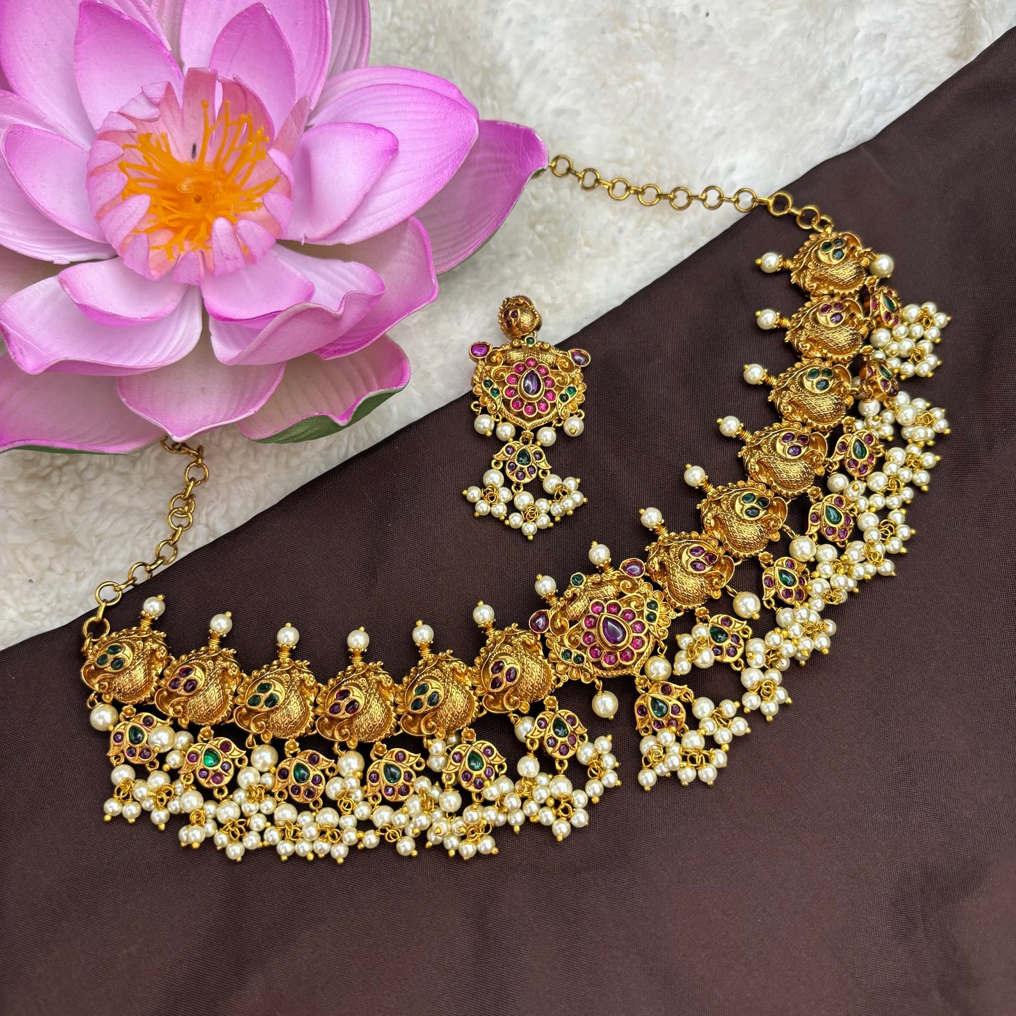 Classic Radiance – Kemp Stone Choker Set with Pink & Green Stones and White Hanging Motifs