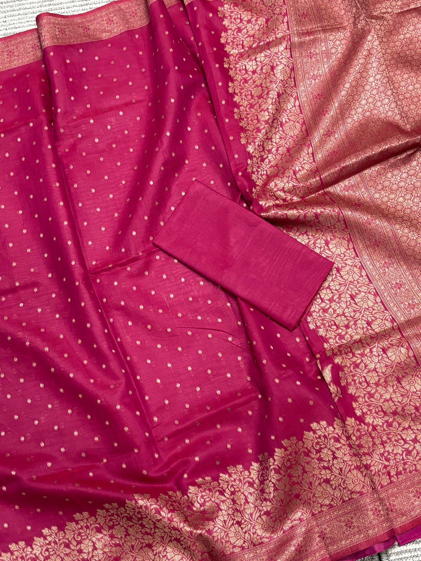 Elegant Pink Tussar Silk Saree with Antique Zari Border & Rich Brocade Pallu