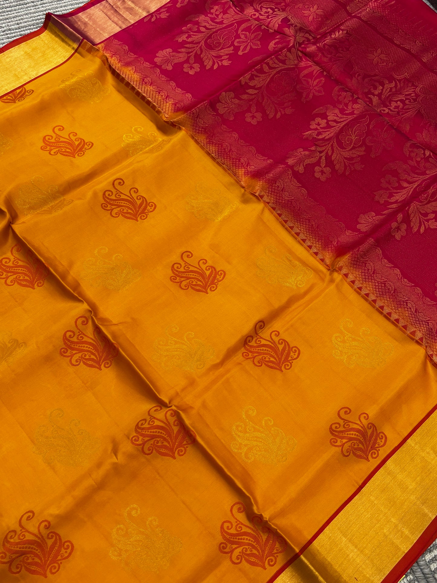 Elegant Pure Kanchipuram Silk Saree in Yellow with Golden Zari and Pink Contrast