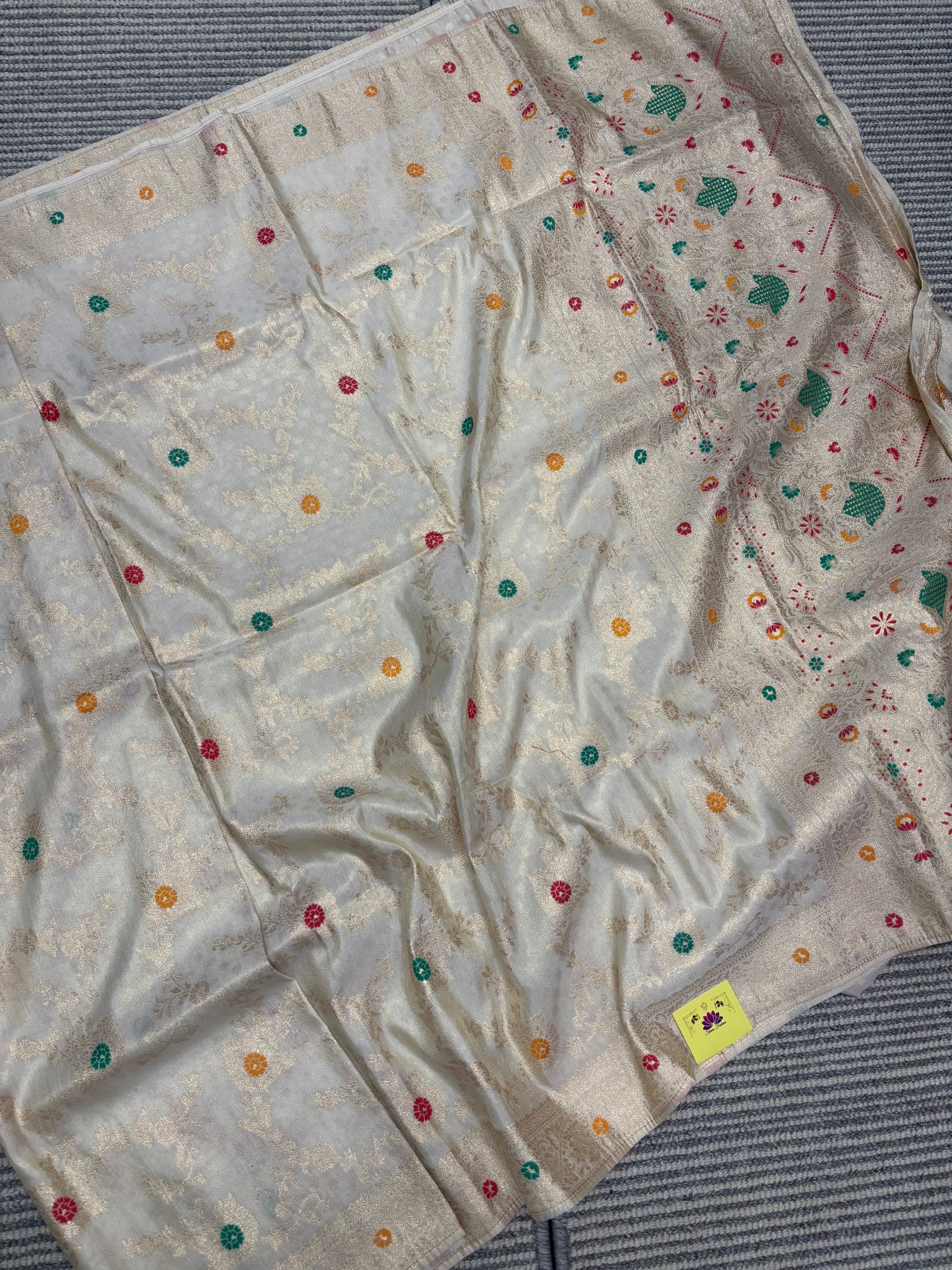 Elegant Cream Banarasi Semi‑Silk Saree with Traditional Meenakari Detailing