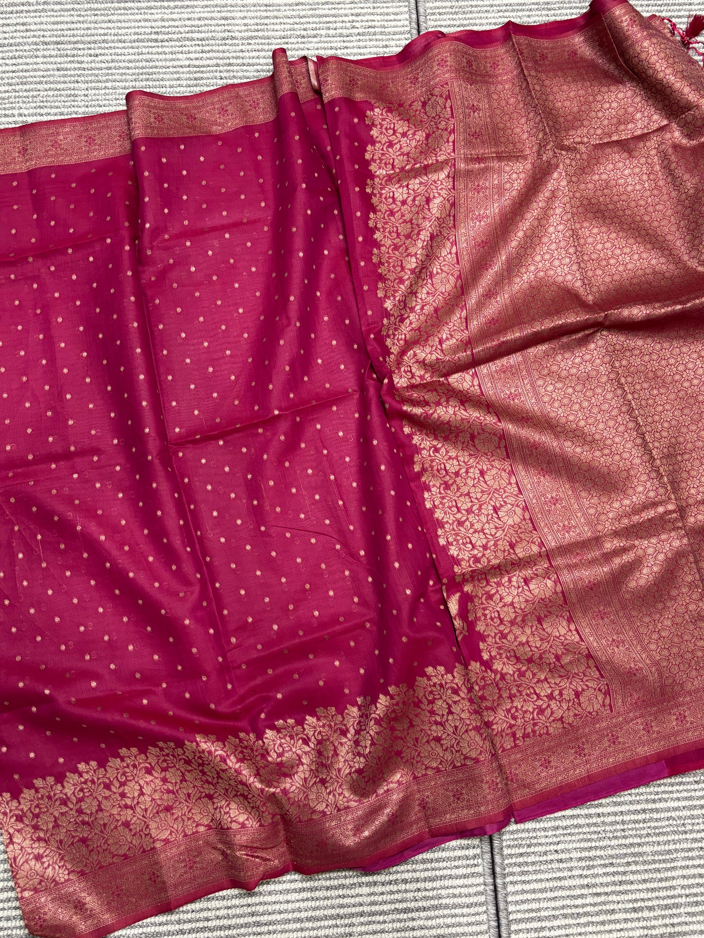 Elegant Pink Tussar Silk Saree with Antique Zari Border & Rich Brocade Pallu