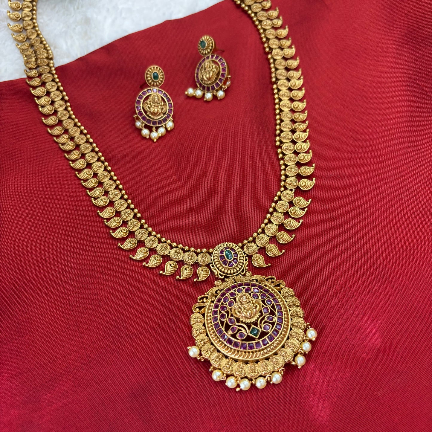 Graceful Heritage – Mango Design Long Haram with Pink Kemp Stones