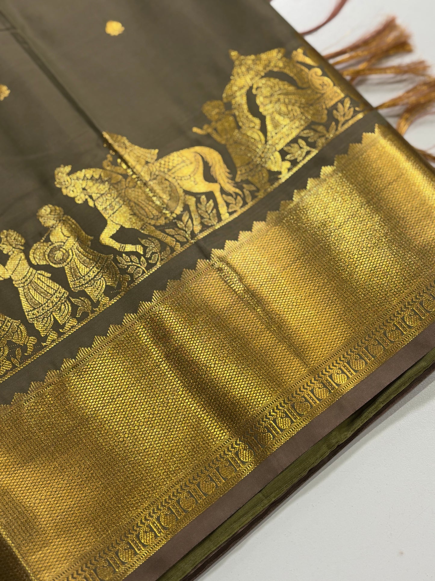 Elegant Pastel Grey Semi Silk Saree with Golden Highlights with Palki Patterns | Shrees Fashion