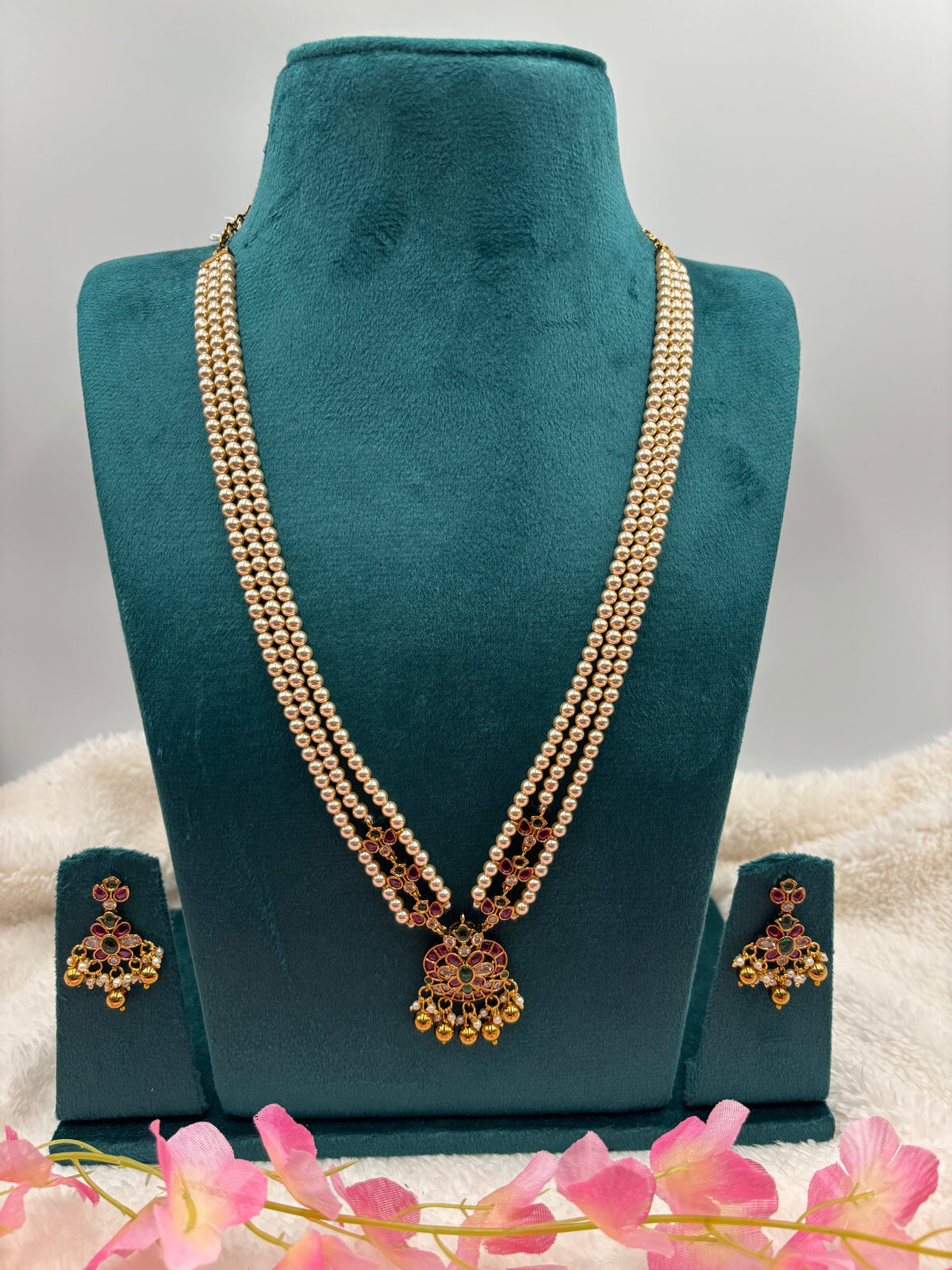 Pearl Kemp Stone Long Haram Set with Floral Pendant & Matching Earrings – Antique Gold Finish