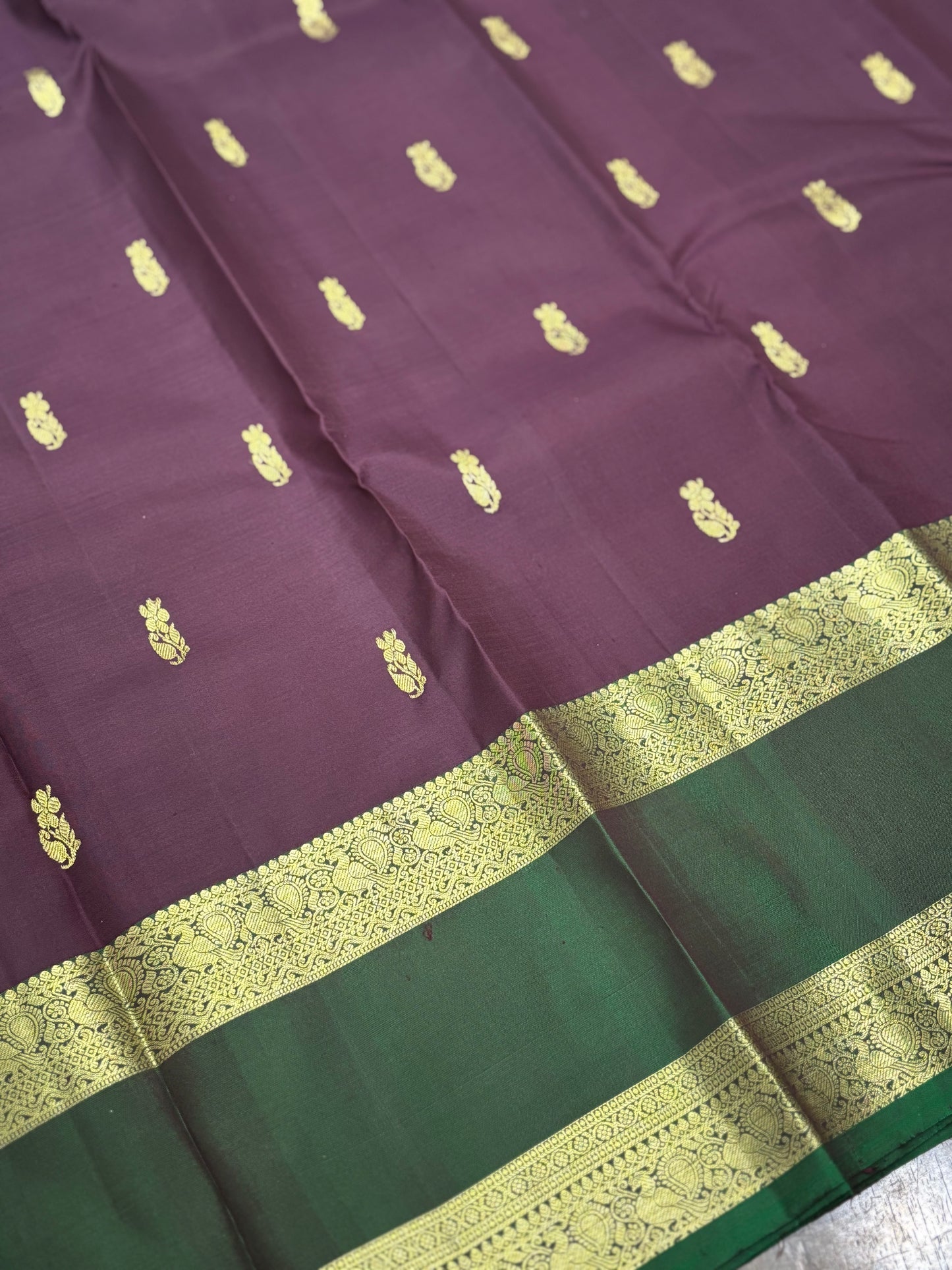 🌟 Regal Burgundy &amp; Green Kanchipuram Pure Silk Saree with Grand Zari Work