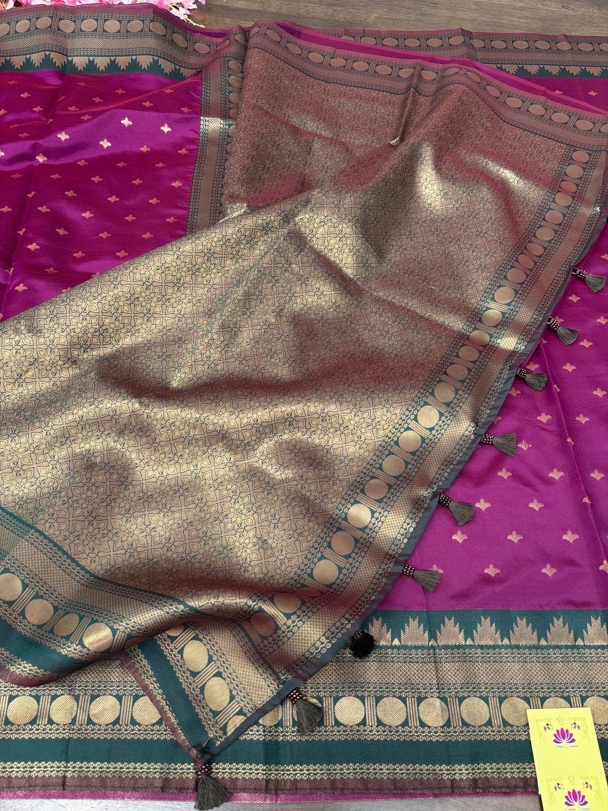 Luxurious Magenta Soft Silk Saree with Green Border & Blouse Piece Included