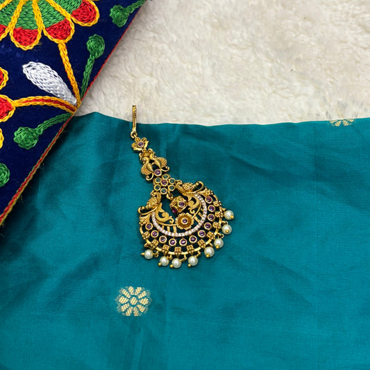 Chandbali Design Tikka with Kemp Stones and CZ Stones – Elegant Heritage Fusion