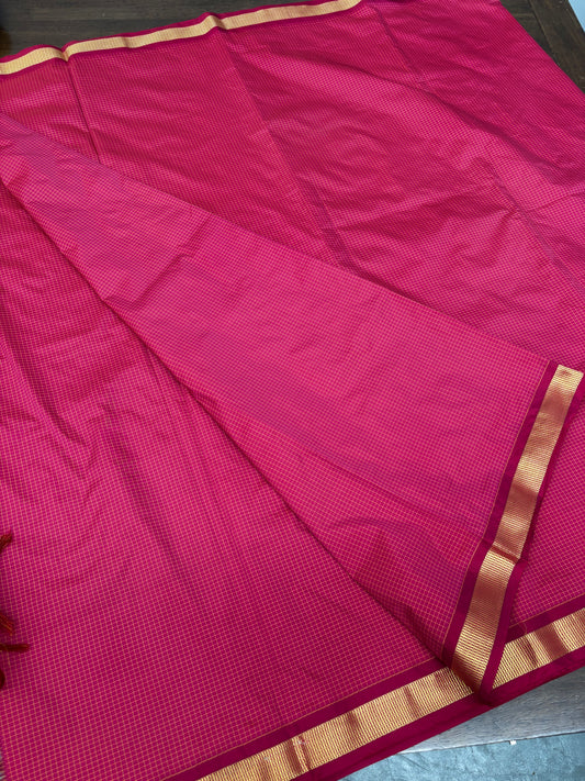 Magenta Pink 9‑Yard Semi Silk Saree with Golden Zari Border