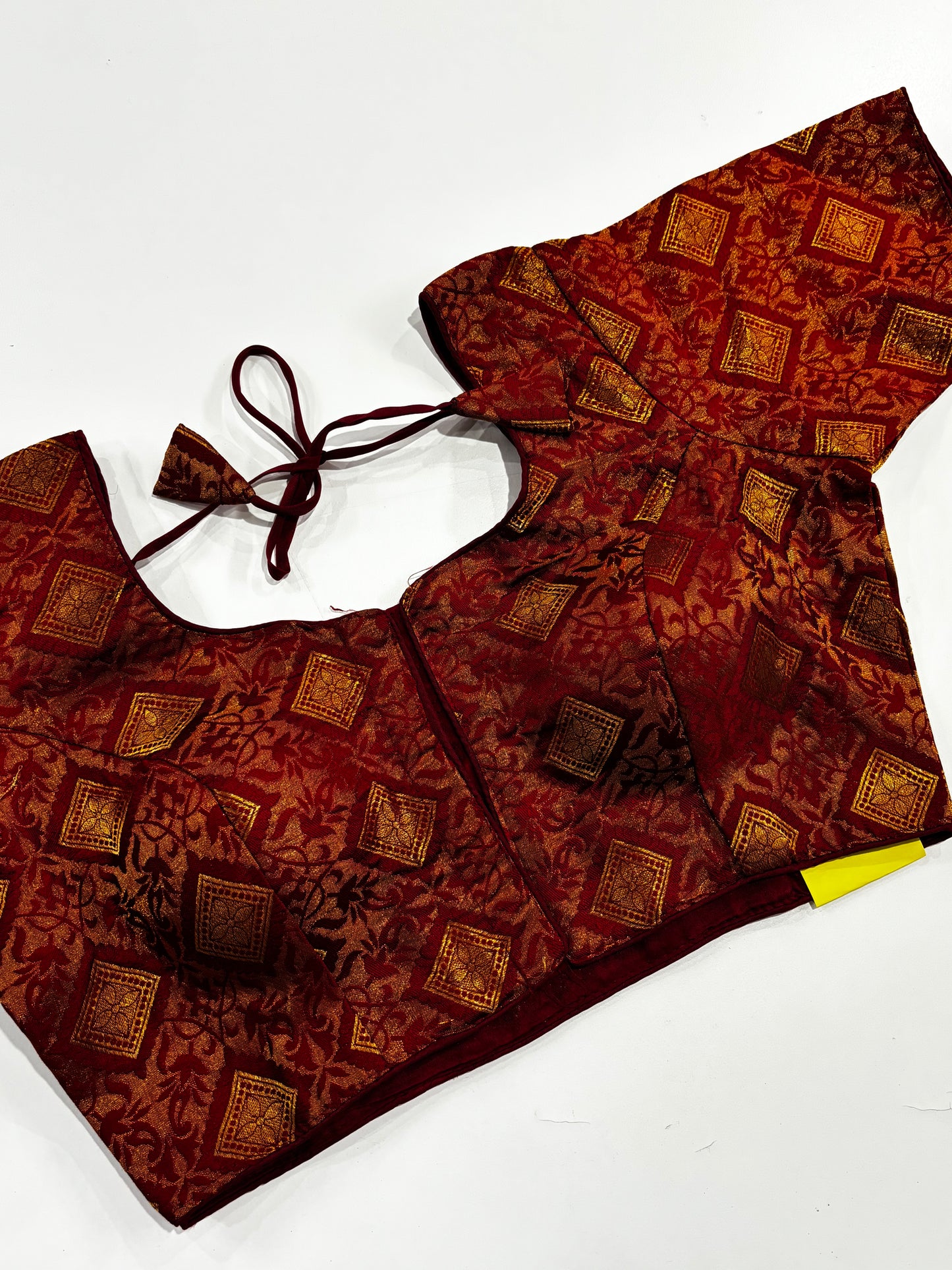 Premium Maroon Golden‑Finish Brocade Saree Blouse with Elegant Tailoring