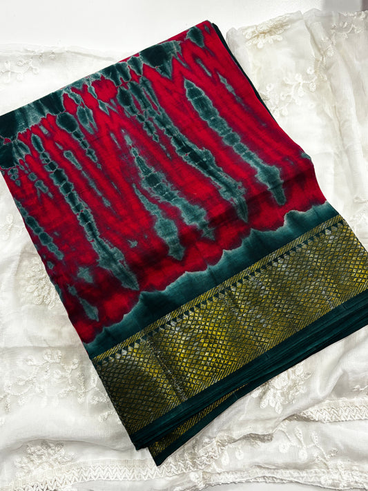 Graceful Red and green Tie‑Dye Bharatanatyam Practice Saree for Daily Dance Training