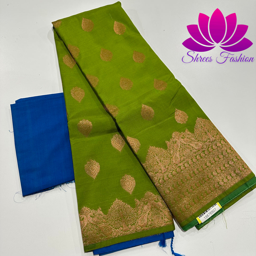 Emerald Elegance: Semi-Silk Kanchipuram Saree in Mehandi Green and Blue