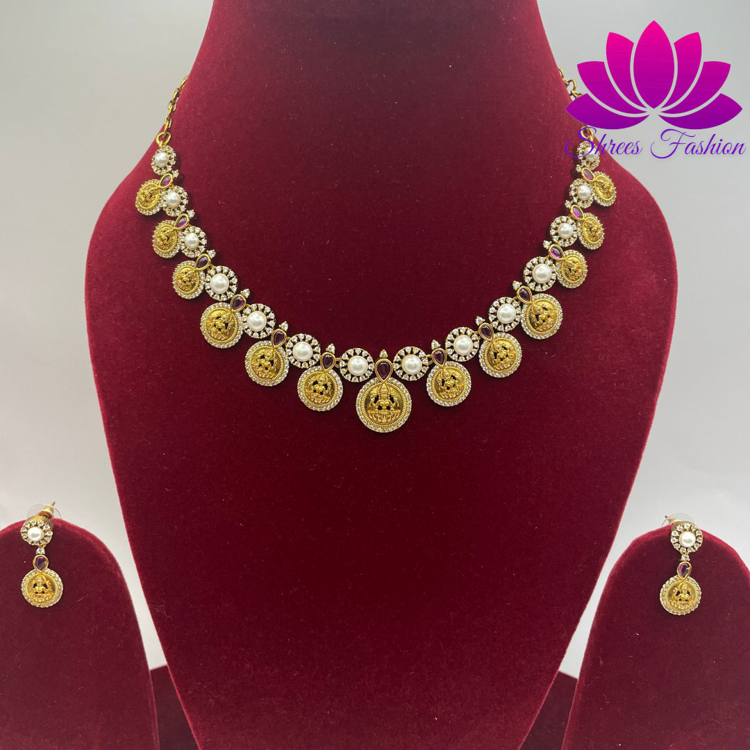 Goddess Grace: Lakshmi Coin Design Necklace