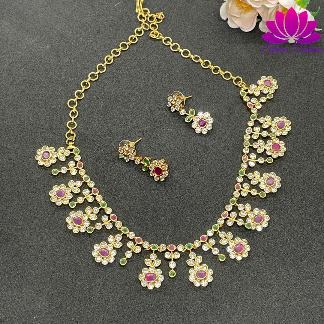 Flower Design Cubic Zirconia Stones Necklace