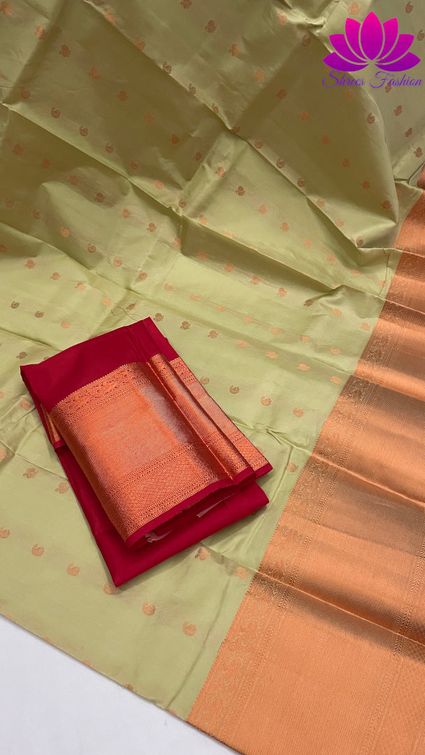 Elachi Green And Red Colour Combination With Copper Zari Design Kanchipuram Silk Saree